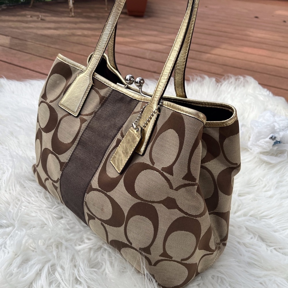 Coach SIgnature Handbag Purse Large "C" Satchel Tote Gold Tone Trim w/ Hangtag - Picture 7 of 14